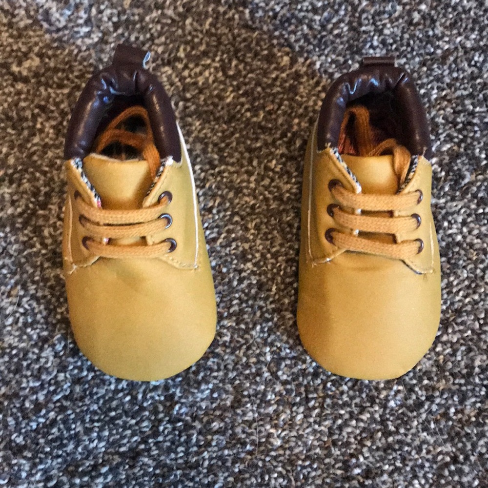 Lace up boots